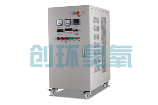 满城冬季养殖场密闭消毒双赢方案：臭氧发生器在工厂化水产与畜牧场景的安全应用
